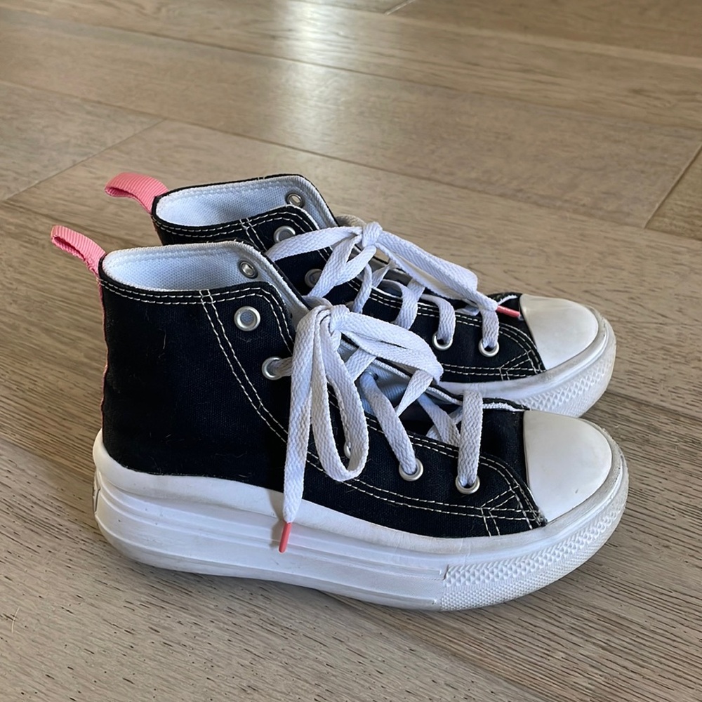 Black Converse Platform